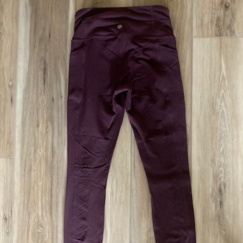 Athleta High Rise 7/8 Burgundy Leggings XS